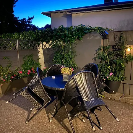 Delicius Near The Beach,metro, Airport Apartamento *